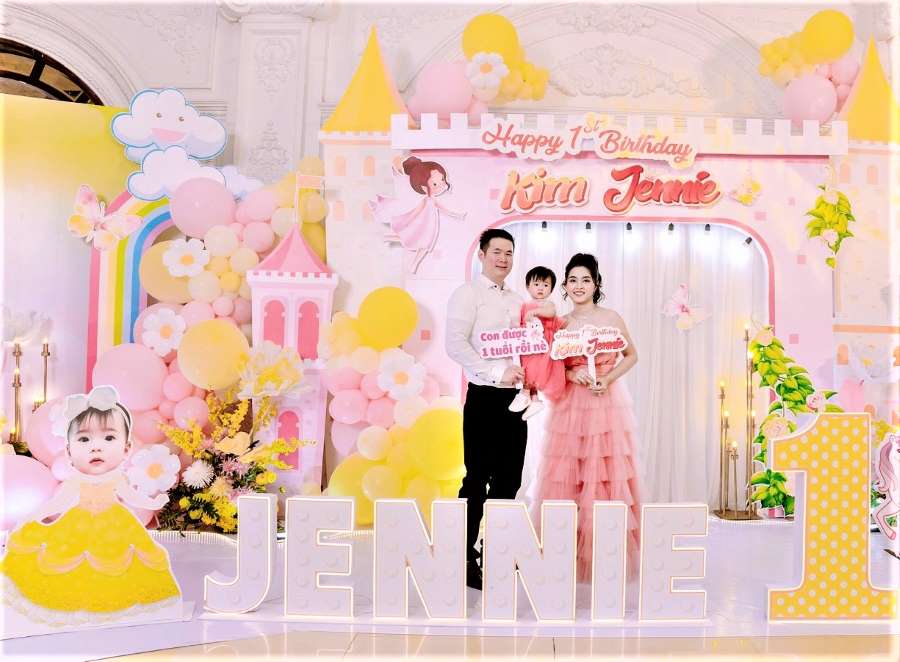 thoi-noi-sinh-nhat-be-gai_3