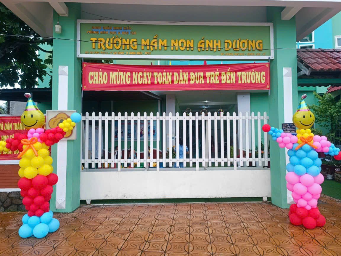 trangtritruonghoc_11